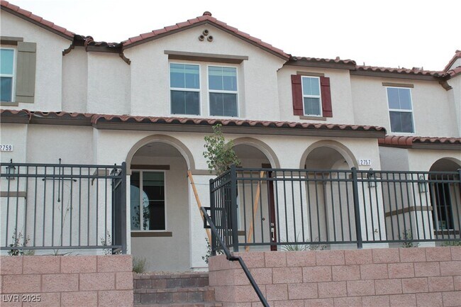 2757 Abrantes Pl in Henderson, NV - Building Photo - Building Photo