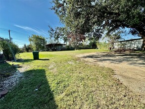 10818 Sabo Rd, Unit 309 in Houston, TX - Building Photo - Building Photo