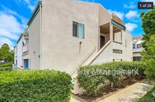 3276 Ashford St in San Diego, CA - Building Photo