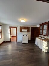 23975 Tracy St in Independence, WI - Foto de edificio - Building Photo