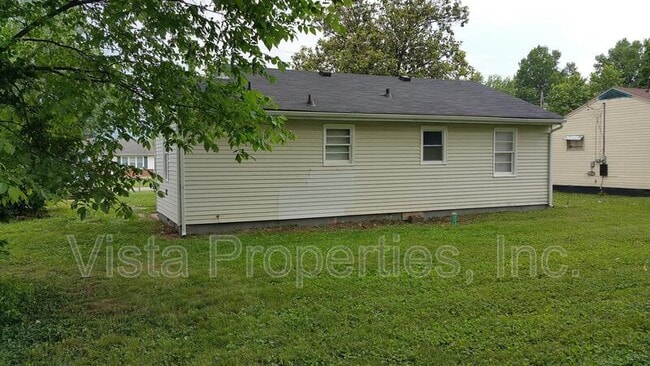 13113 Ashlawn Dr in Louisville, KY - Building Photo - Building Photo