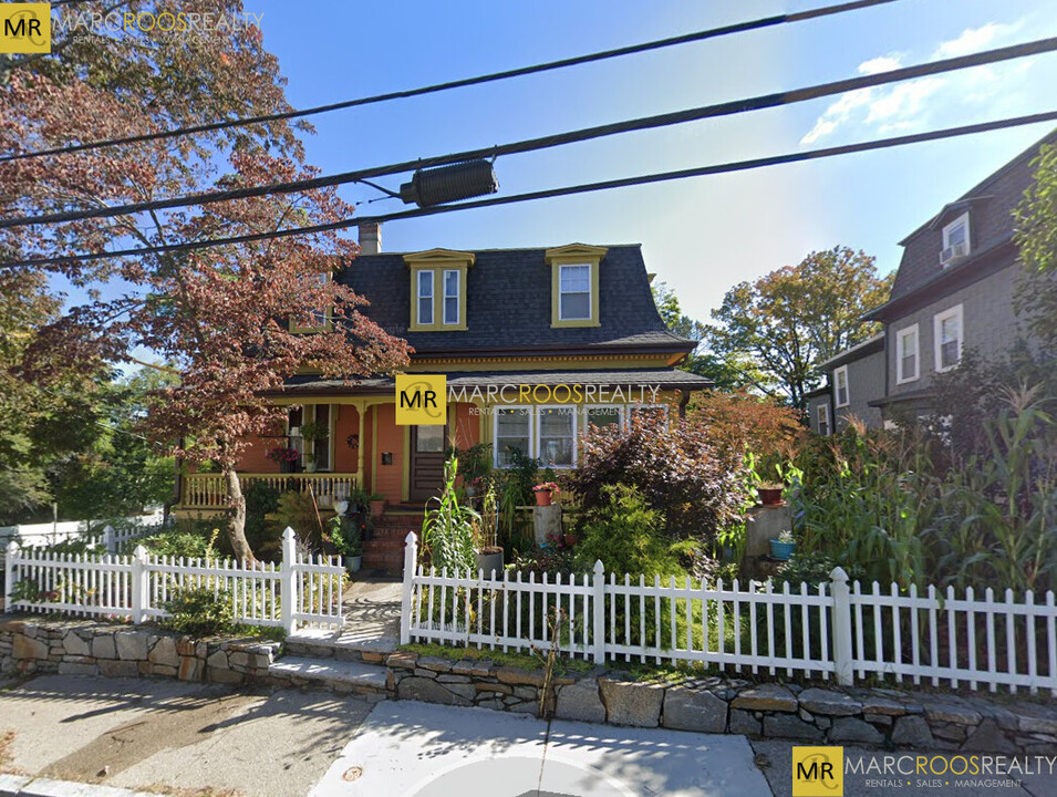 44 Jefferson St in Newton, MA - Foto de edificio