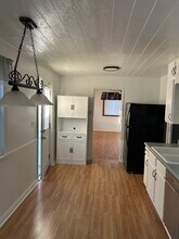 3718 15th Ave in Moline, IL - Building Photo - Building Photo