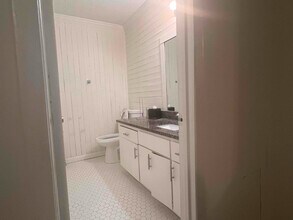 4701 Flat Shoals Rd in Union City, GA - Foto de edificio - Building Photo