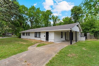 1301 Beaumont Dr in Montgomery, AL - Building Photo - Building Photo