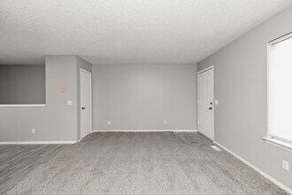 Parkview Townhomes in Wichita, KS - Building Photo - Interior Photo