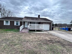 4309 E Rd in Chesapeake, VA - Building Photo