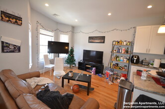 9 Islington St, Unit 2 in Boston, MA - Building Photo - Building Photo