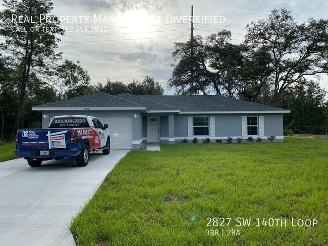 property at 2827 SW 140th Loop
