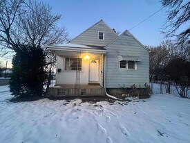 3522 Whitney Ave in Flint, MI - Building Photo