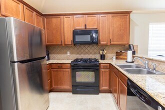 3829 Pickering Pass Dr in Bossier City, LA - Building Photo - Building Photo