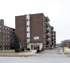 81 Willow Rd Apartments