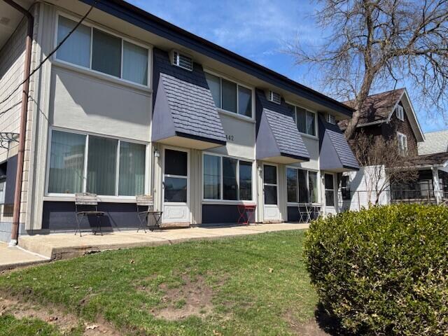 property at 442 S 1st St