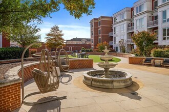 The Kingsley in Alexandria, VA - Foto de edificio - Building Photo
