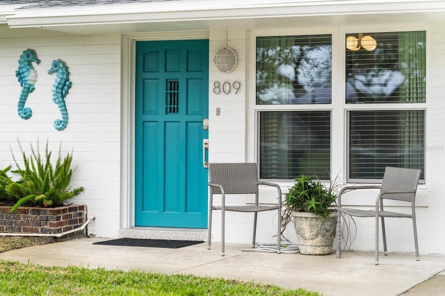 809 15th Ave in New Smyrna Beach, FL - Building Photo