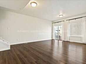 4213 Antelope Park Ct in Riverton, UT - Building Photo - Building Photo