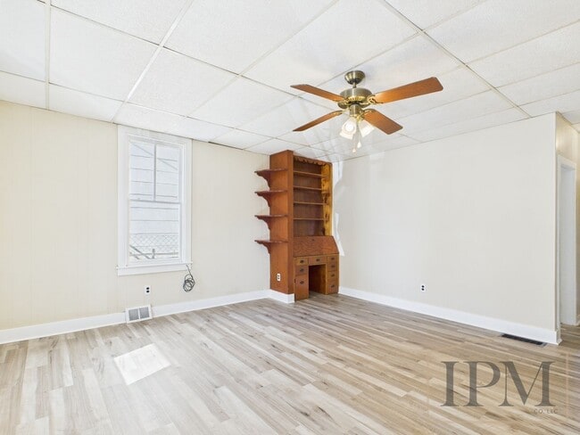 11 S Water St in Spring Grove, PA - Building Photo - Building Photo