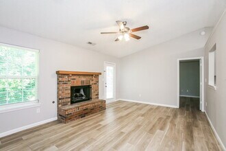 6414 Belfry Way in Indianapolis, IN - Building Photo - Building Photo