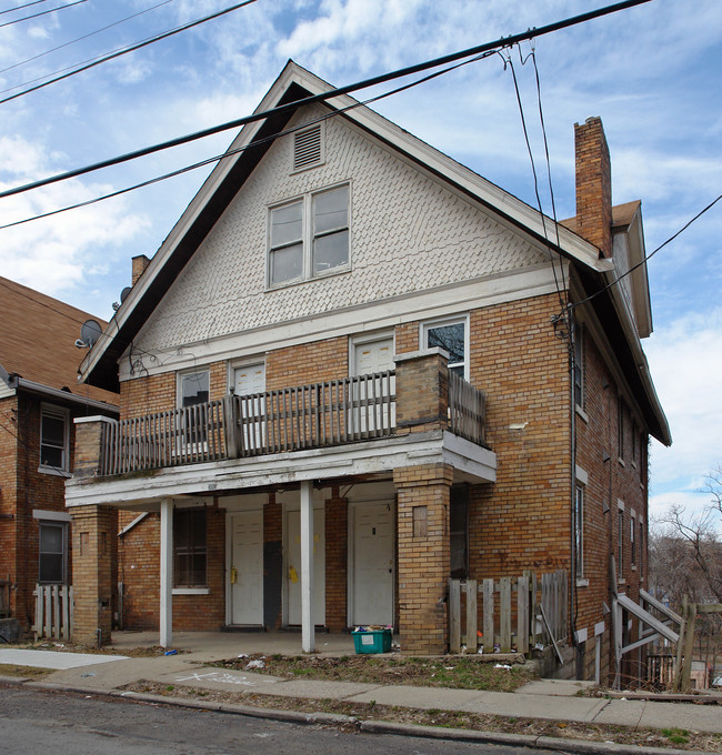 3005 Kerper Ave in Cincinnati, OH - Building Photo - Building Photo