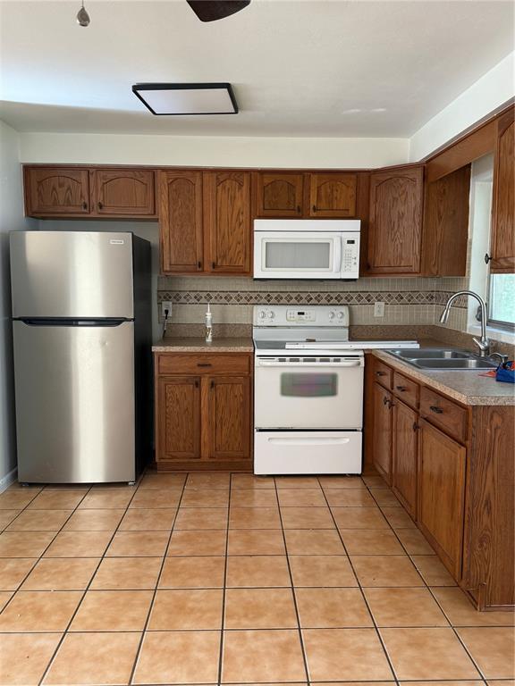 22 N Lincoln Ave in Beverly Hills, FL - Building Photo - Building Photo