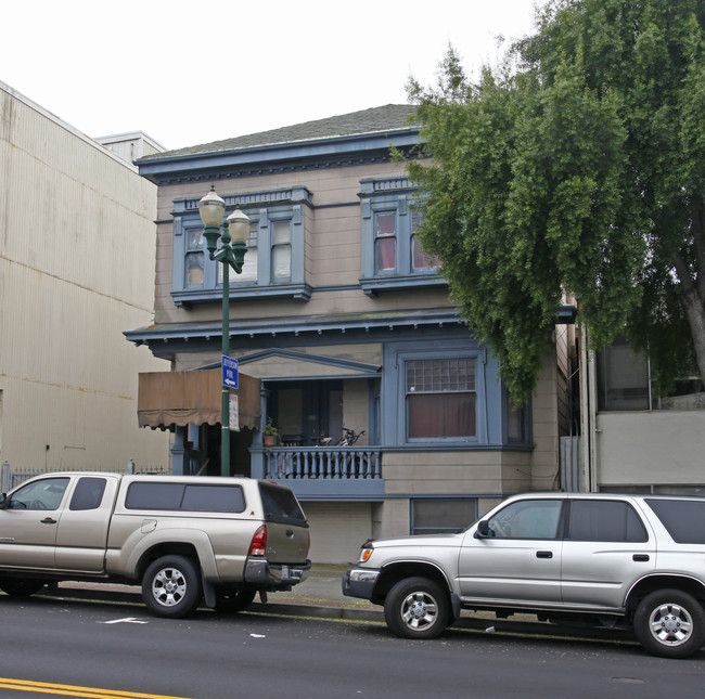 109 School St in Daly City, CA - Building Photo - Building Photo