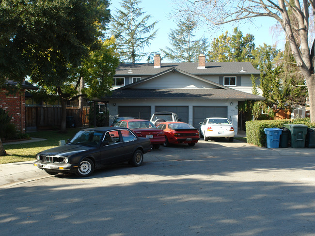 4148-4150 Byron St in Palo Alto, CA - Building Photo - Building Photo