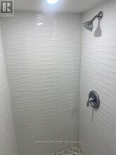 1551 Kingston Rd in Toronto, ON - Building Photo - Building Photo