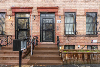 35 Lexington Ave in Brooklyn, NY - Building Photo - Building Photo