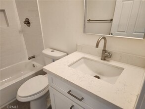 9731 Joyzelle Dr in Garden Grove, CA - Building Photo - Building Photo