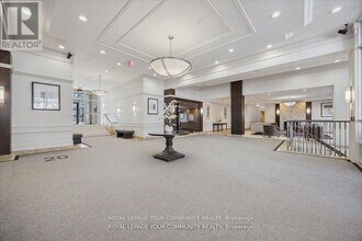 20-1120 N Park Rd in Vaughan, ON - Building Photo - Building Photo