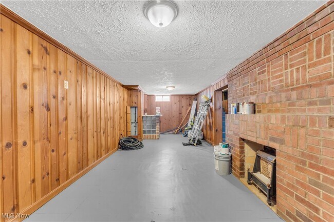 property at 20609 Hansen Rd