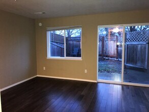 119 E Hersey St in Ashland, OR - Building Photo - Building Photo