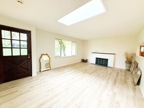 14011 Blackberry Ln NE in Poulsbo, WA - Building Photo - Building Photo
