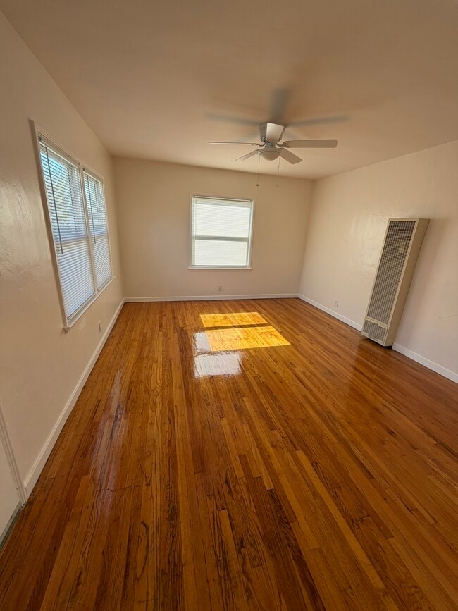 1783 S Marvin Ave in Los Angeles, CA - Foto de edificio - Building Photo