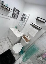 3027 W Cordelia St, Unit Tiny House in Tampa, FL - Building Photo - Building Photo