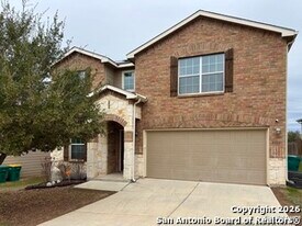 7211 E Loop 1604 N in Converse, TX - Building Photo