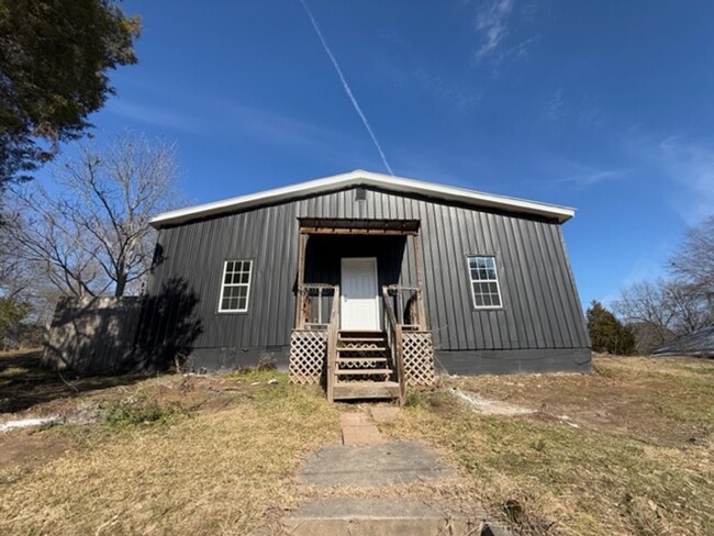 property at 200 N Court St
