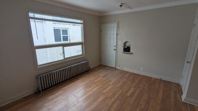 570-570 St Mary's Rd in Winnipeg, MB - Building Photo - Building Photo