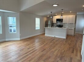 255 Salem St, Unit 2 in Medford, MA - Building Photo