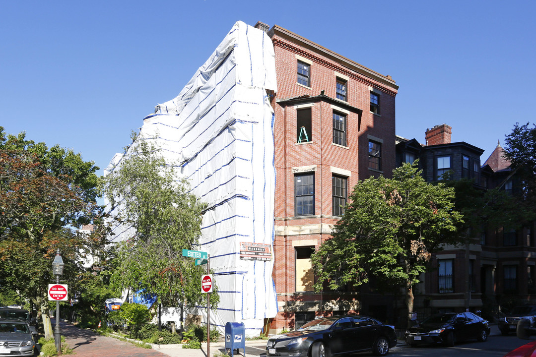 11 Exeter St in Boston, MA - Foto de edificio