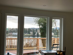 2017 Wheaton Wy in Bremerton, WA - Building Photo - Building Photo