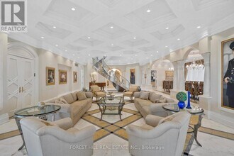 1 Cordoba Dr in Vaughan, ON - Building Photo - Building Photo