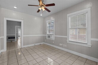 3517 Avenue K in Galveston, TX - Building Photo - Building Photo