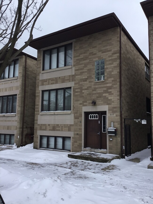 property at 445 W 37th St