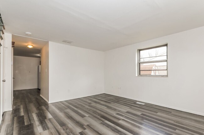 6538-6552-6552 Conway Dr in Enon, OH - Building Photo - Building Photo