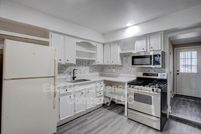 122 S Carey St in Baltimore, MD - Building Photo