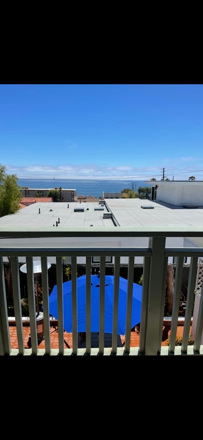 property at 277 Diamond St