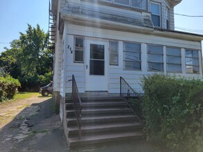 258 Russo Ave, Unit 2 in East Haven, CT - Building Photo - Building Photo