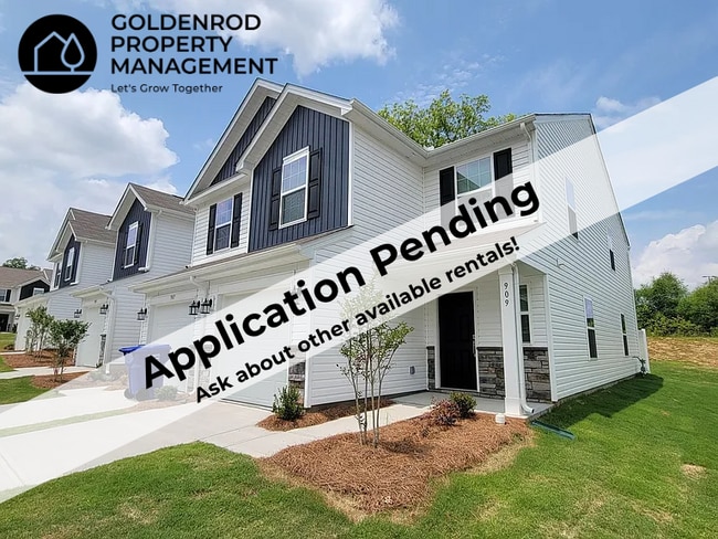 property at 909 Powder Crk Dr