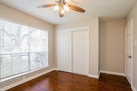12814 Crystal Cove Dr photo'